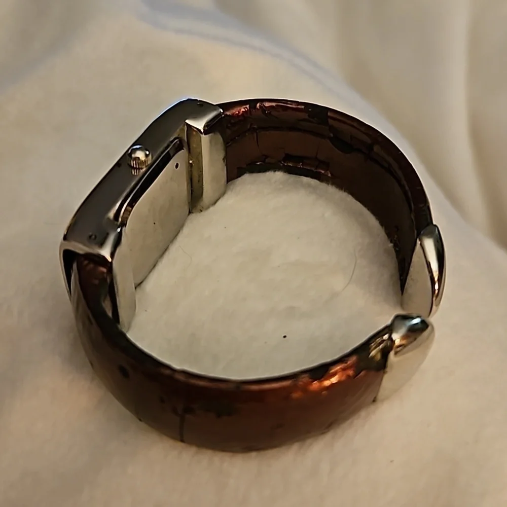 3/$30 VTG VERUCCI 1990s Bracelet Watch